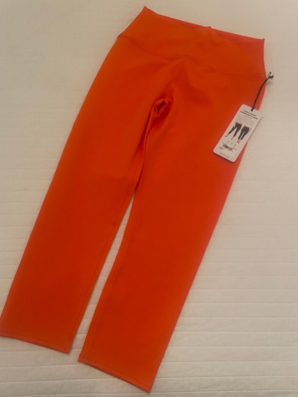NWT Alo Yoga Capri